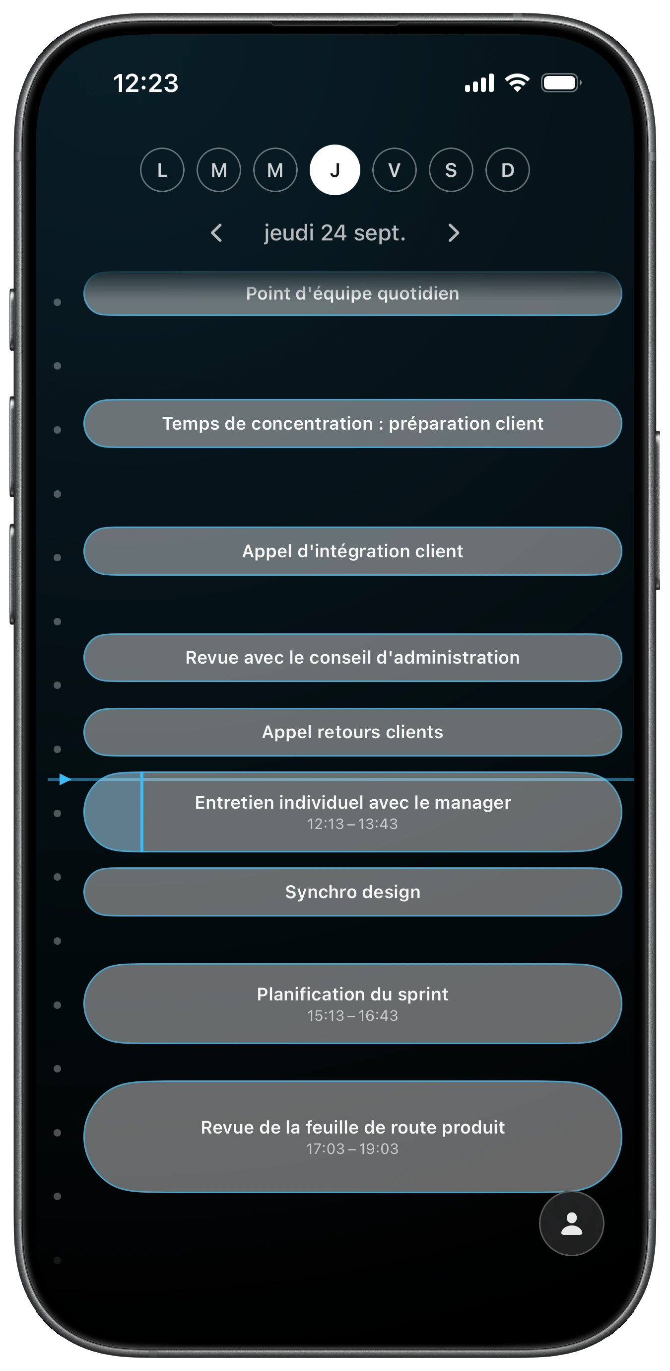 Ahem pour iOS avec chronologie quotidienne défilante et détails d’un événement